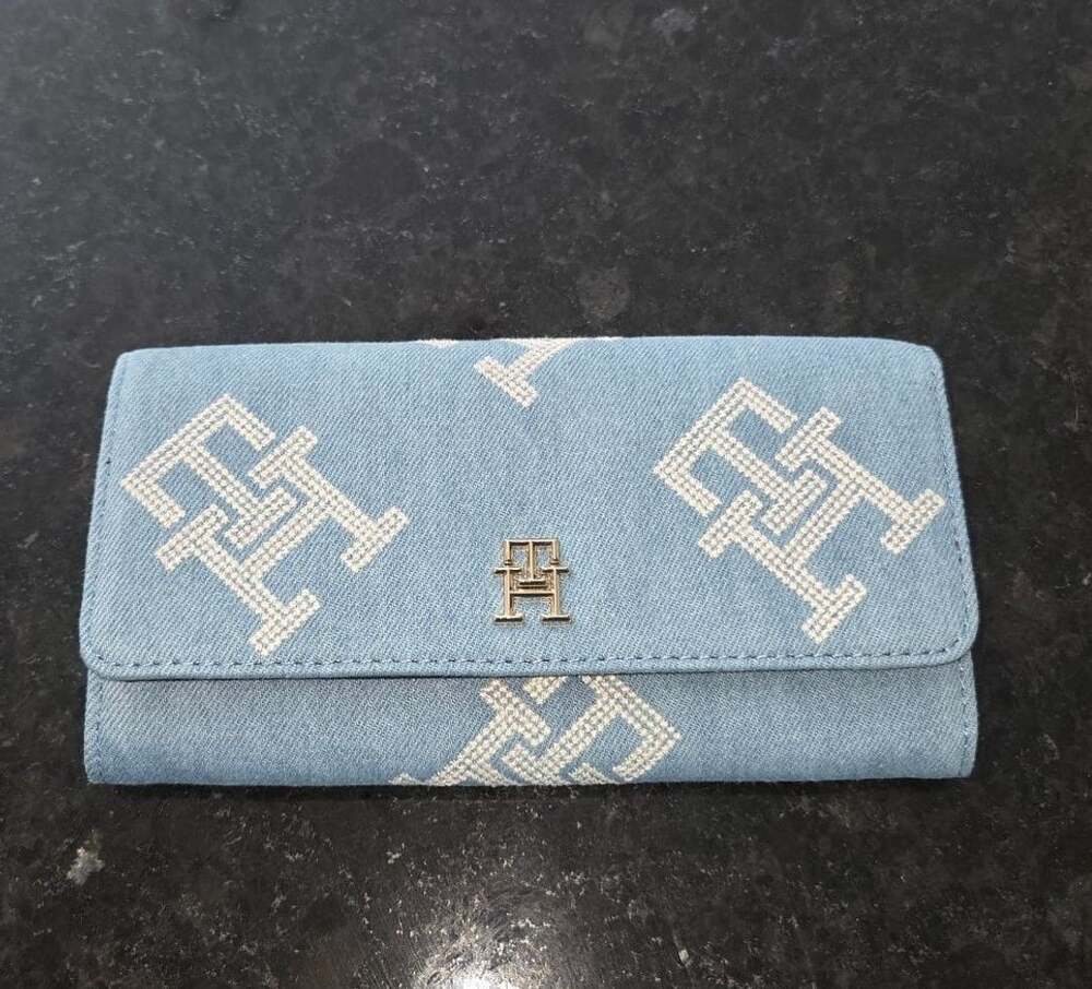 Tommy Hilfiger Monogram Iconic Large Denim Wallet in Blue